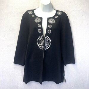 NWT Yarns & Stitches Embroidered Cardigan Sweater‎ Womens Large Black 3/4 Sleeve